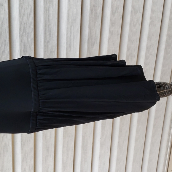 GUCCI BLACK PLEATED COCKTAIL DRESS - Picture 5 of 12